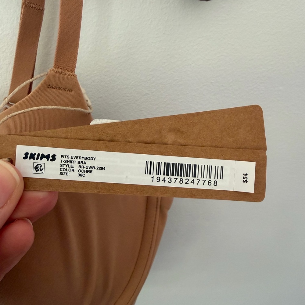 Skims fits everybody t-shirt bra 36C Tan Underwire Bra - Picture 2 of 7